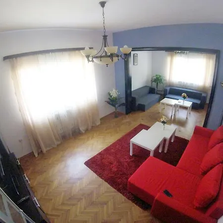 Center Flat In Lägenhet